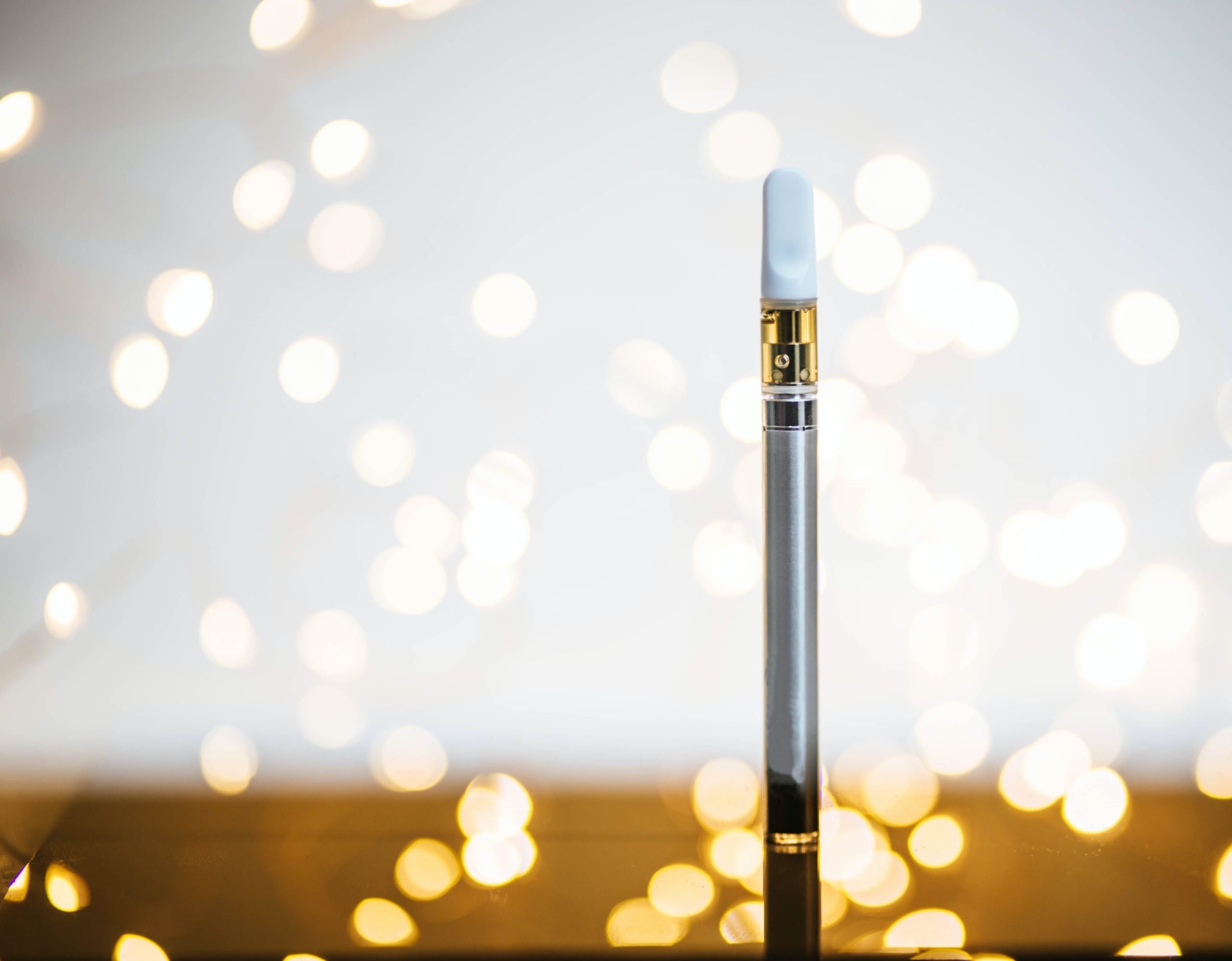 Comparing Carts Live Resin vs Distillate Silver Therapeutics